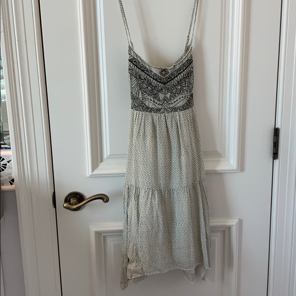 Fun Sun Dress Black and White